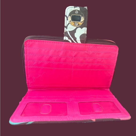 Vera Bradley LOLA Turnlock Wallet - Picture 3 of 4